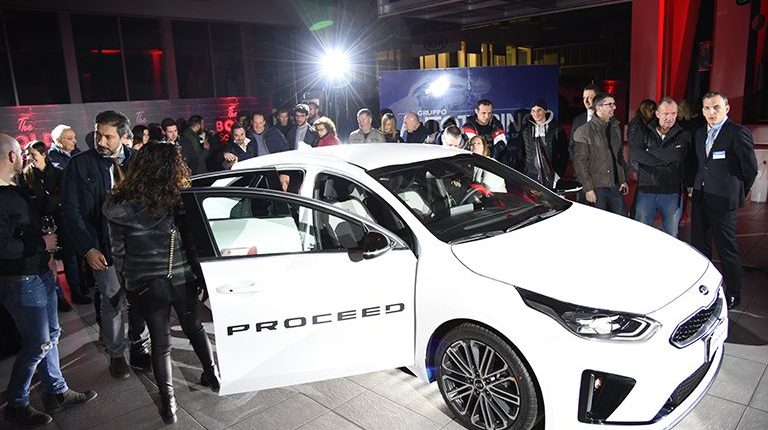 Autotorino: anteprima ‘pirotecnica’ per la nuova Kia ProCeed