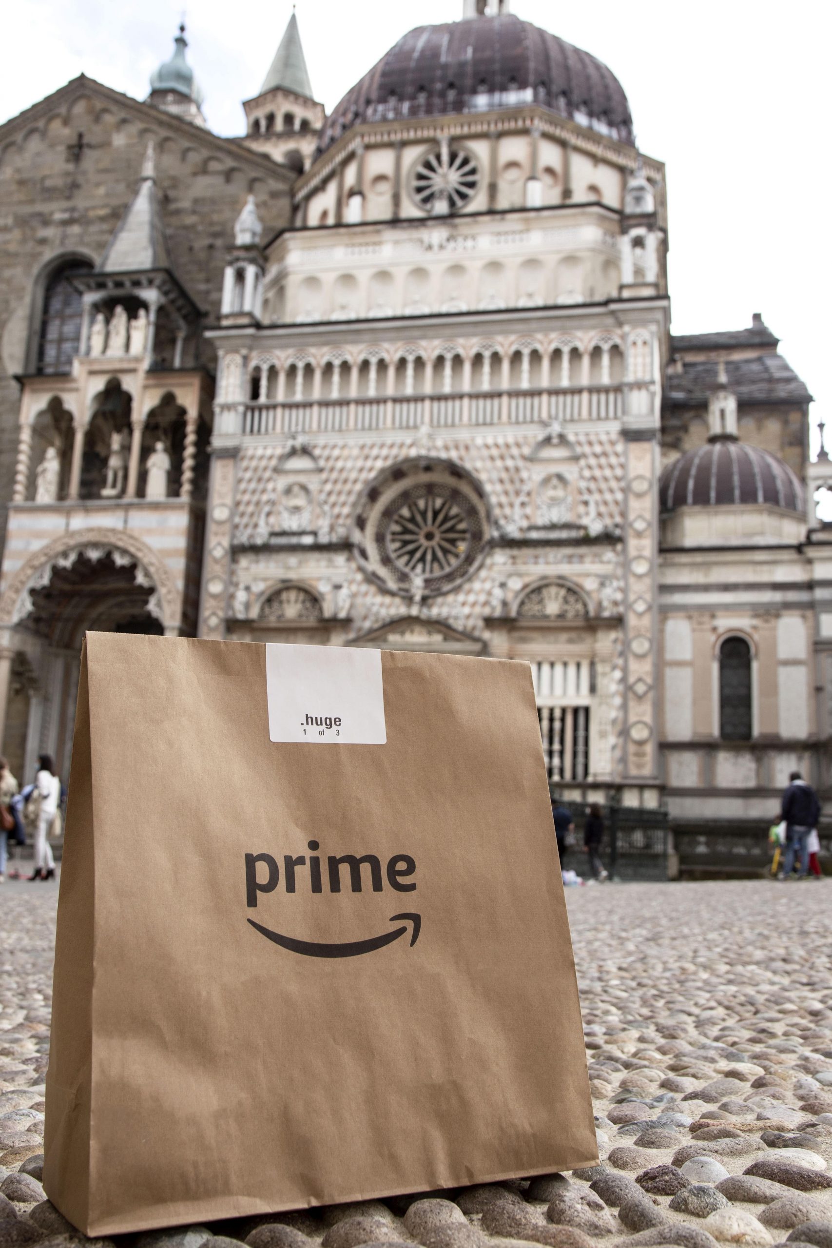 Arriva anche a Bergamo il servizio Amazon della spesa in giornata