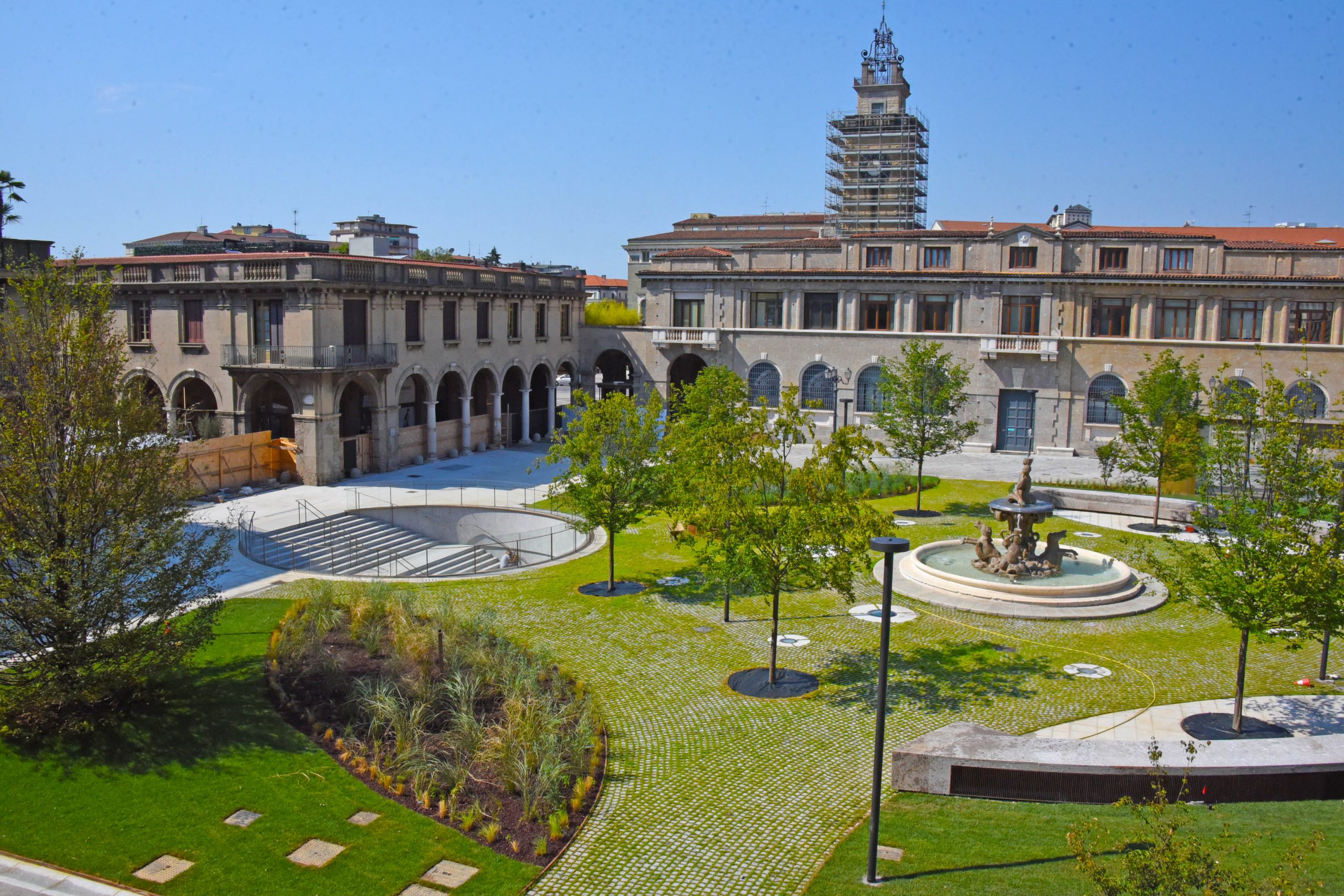Piazza Dante torna alla città di Bergamo dopo 2 anni di lavori